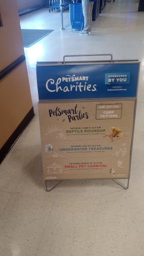 Pet Supply Store «PetSmart», reviews and photos, 1900 W International Speedway Blvd, Daytona Beach, FL 32114, USA