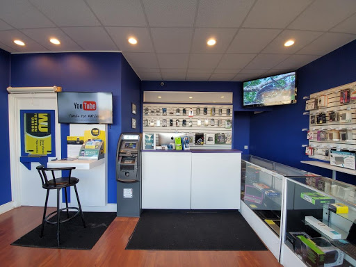 G7 Electronics & Smartphone Repair, 6419 W Irving Park Rd, Chicago, IL 60634, USA, 