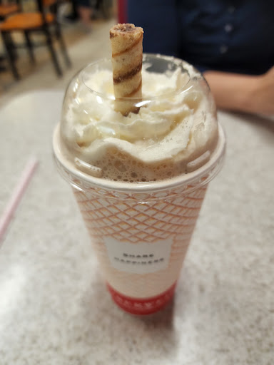 Ice Cream Shop «Oberweis Ice Cream and Dairy Store», reviews and photos, 5572 W Grand Ave Suite 1, Gurnee, IL 60031, USA