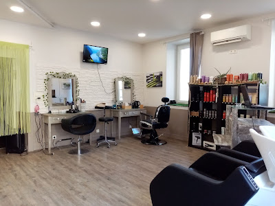 Un Moment à Part - Salon de coiffure et barbier à Montrond-les-Bains