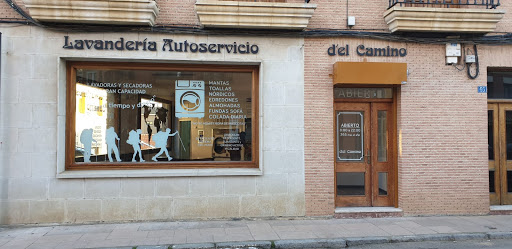 Lavanderia d'el camino en Sahagún, León