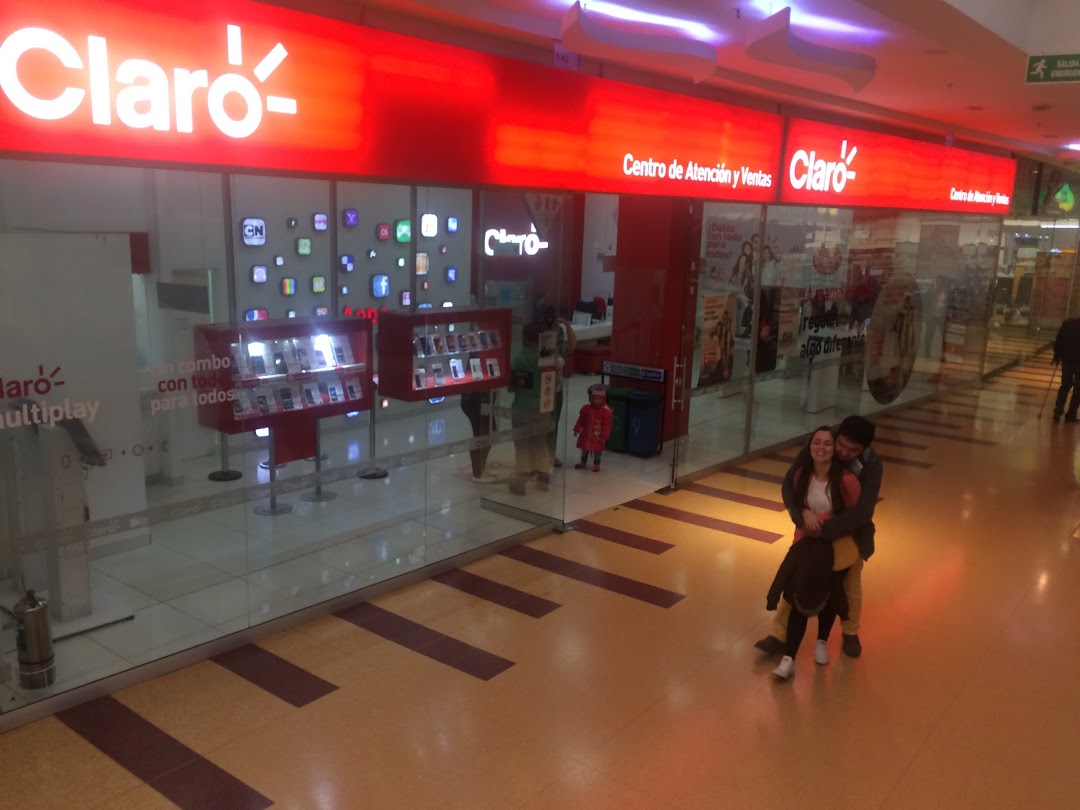 Tienda Claro Hayuelos - Centro de Ventas