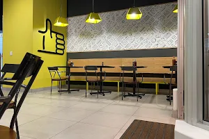 Afro's Chicken Shop (Somerset West) image