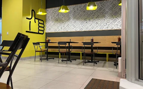 Afro's Chicken Shop (Somerset West) image