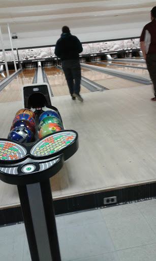 Bowling Alley «Rutland Bowlerama Inc», reviews and photos, 158 S Main St #2, Rutland, VT 05701, USA