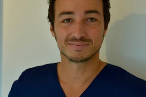 Dr Benjamin Guyon, Ophtalmologiste - Besançon - Chirurgie de la cataracte, Chirurgie réfractive , DMLA, Glaucome image