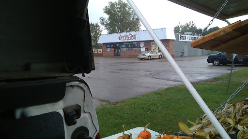 Liquor Store «Apple River Liquor», reviews and photos, 520 Main St, Somerset, WI 54025, USA