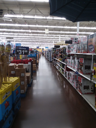 Department Store «Walmart Supercenter», reviews and photos, 12981 Shelbyville Rd, Middletown, KY 40243, USA
