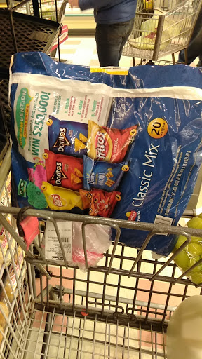 Grocery Store «Market Basket», reviews and photos, 310 Mishawum Rd, Woburn, MA 01801, USA