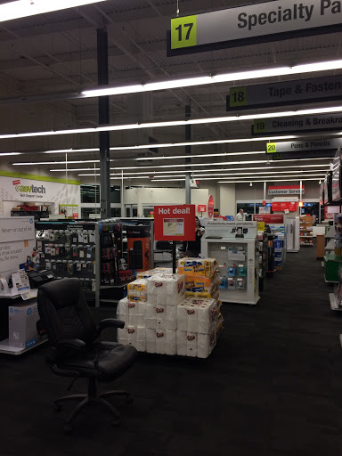 Office Supply Store «Staples», reviews and photos, 6677 S Las Vegas Blvd #108, Las Vegas, NV 89119, USA