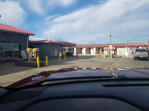 Quality Tunnel Car Wash en Shawnee