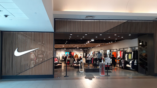 Nike Fairview Mall