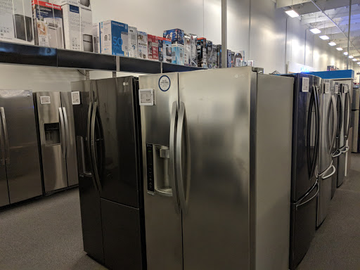 Electronics Store «Best Buy», reviews and photos, 63 Ranch Dr, Milpitas, CA 95035, USA