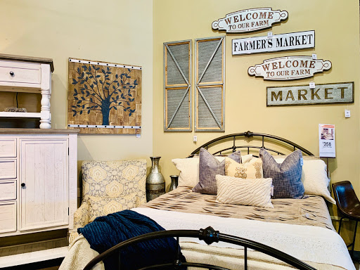 Furniture Store «Ashley HomeStore», reviews and photos, 5026 Frankford Ave, Lubbock, TX 79424, USA