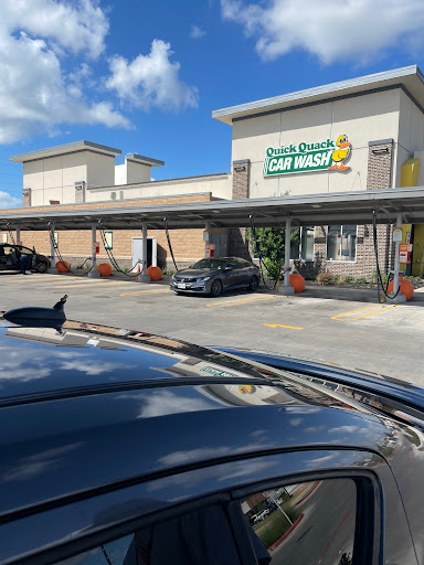 Quick Quack Car Wash en Richmond