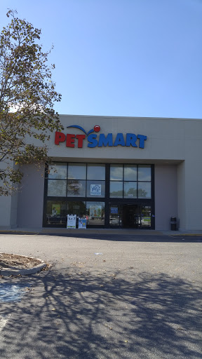 Pet Supply Store «PetSmart», reviews and photos, 1275 N Military Hwy, Norfolk, VA 23502, USA