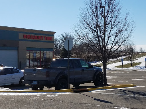 Tire Shop «Discount Tire Store - Inver Grove Heights, MN», reviews and photos, 9101 Broderick Blvd, Inver Grove Heights, MN 55076, USA
