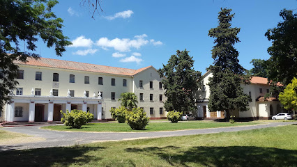 Fundación del Paraná, Colegio Plaza Mayor