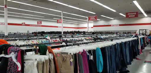 Thrift Store «Family Thrift Center», reviews and photos, 4705 Hwy 6 N, Houston, TX 77084, USA