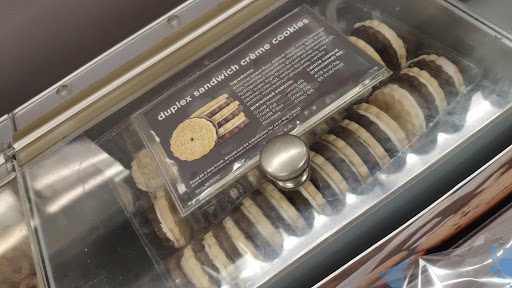 Pet Supply Store «Petco Animal Supplies», reviews and photos, 1121 5th St, Miami Beach, FL 33139, USA