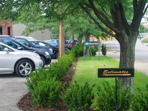 Auto Body Shop «South Broadway Collision Center», reviews and photos, 422 Angliana Ave, Lexington, KY 40508, USA