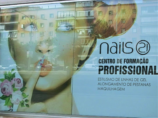 Lojas para comprar esmaltes de unhas Lisbon