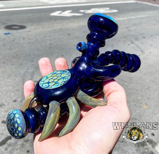 Glass Shop «WHELANS GLASS GALLERY, VAPOR, CIGAR, GIFT & SMOKE SHOP», reviews and photos, 2486 Bancroft Way, Berkeley, CA 94704, USA