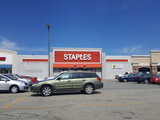 Office Supply Store «Staples», reviews and photos, 541B Lincoln St, Worcester, MA 01604, USA