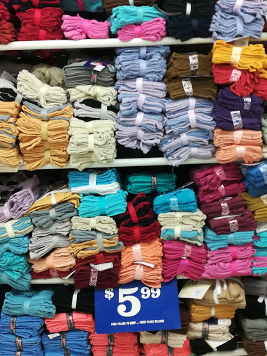 Discount Store «Fallas Paredes Discount Stores», reviews and photos, 9060 Firestone Blvd, Downey, CA 90241, USA