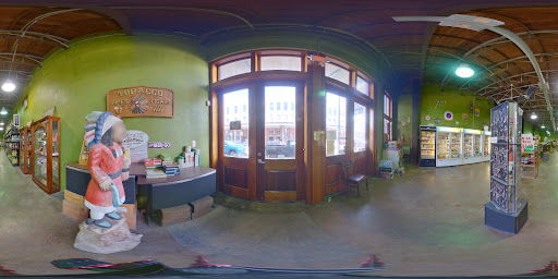 Liquor Store «Frankies Liquor Store», reviews and photos, 2218 Strand, Galveston, TX 77550, USA