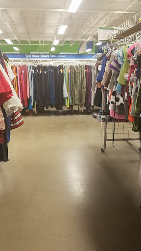 Thrift Store «Goodwill Manasota», reviews and photos, 2715 51st Ave E, Bradenton, FL 34203, USA