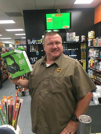 Truck Stop «Eco Travel Plaza», reviews and photos, 1897 Genesis Rd, Crossville, TN 38555, USA