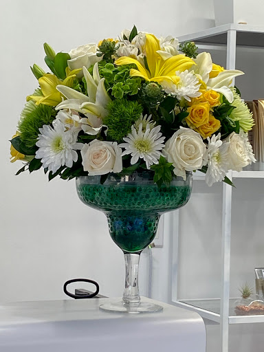 Florist «Bixby Knolls Flowers», reviews and photos, 3901 Long Beach Blvd, Long Beach, CA 90807, USA