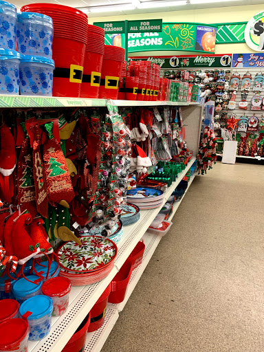 Dollar Store «Dollar Tree», reviews and photos, 1760 N Moorpark Rd, Thousand Oaks, CA 91360, USA