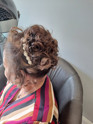 Beauty Salon «RelaxAlready salon», reviews and photos, 2546 Easton Ave, Bethlehem, PA 18017, USA