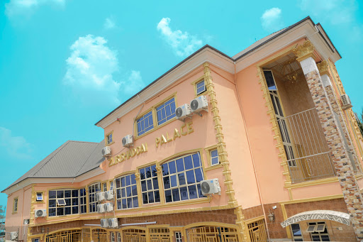 En Zurish Palace Hotel (Hotels in Oyigbo / Akpajo), No 13 Alaoma Road, Close to Pamo Medical University, Iriebe St, Oyigbo, Nigeria, University, state Rivers