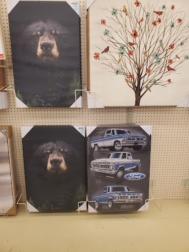 Craft Store «Hobby Lobby», reviews and photos, 641 N Victory Blvd, Burbank, CA 91502, USA