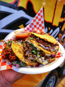 Taqueria Compadres Estilo Tijuana 150 E Cinnamon Dr, Lemoore, CA 93245