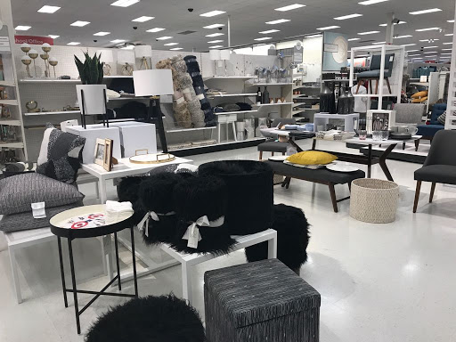 Department Store «Target», reviews and photos, 800 Christiana Mall, Newark, DE 19702, USA