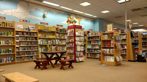 Book Store «Barnes & Noble», reviews and photos, 6134 S Westnedge Ave, Portage, MI 49002, USA