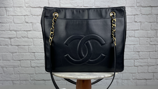 Consignment Shop «Sell Your Sole Consignment Boutique», reviews and photos, 2121 1st Ave Suite 101, Seattle, WA 98121, USA