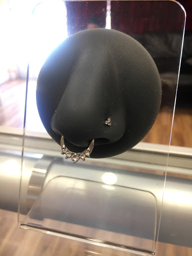 Tattoo Shop «Think Ink Tattoos», reviews and photos, 21626 Ventura Blvd, Woodland Hills, CA 91364, USA