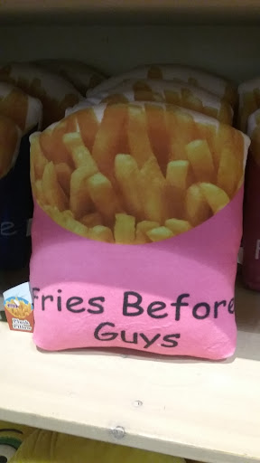 Discount Store «Gordmans», reviews and photos, 4601 1st Ave SE, Cedar Rapids, IA 52402, USA