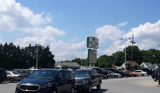 Thrift Store «Family Thrift Store», reviews and photos, 2012 W Newport Pike, Wilmington, DE 19804, USA