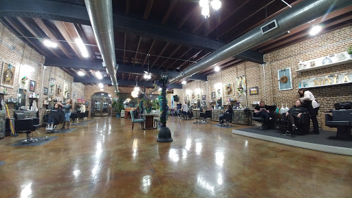 Hair Salon «High Maintenance Hair Salon», reviews and photos, 1625 25th Ave, Gulfport, MS 39501, USA
