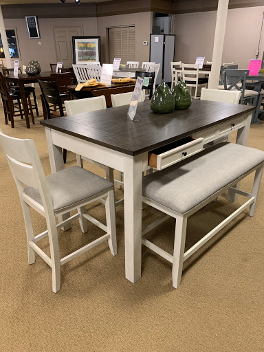 Furniture Store «Jarons Furniture Store - Bordentown», reviews and photos, 600 US-206, Bordentown, NJ 08505, USA