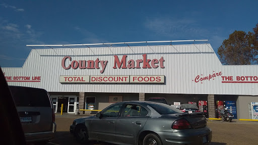 Grocery Store «County Market», reviews and photos, 2101 Clay St, Vicksburg, MS 39183, USA