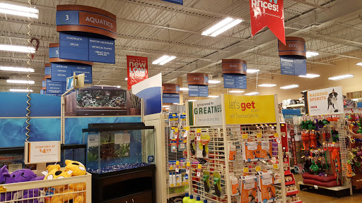Pet Supply Store «PetSmart», reviews and photos, 3050 Middle Country Rd, Nesconset, NY 11767, USA