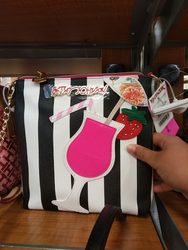 Department Store «T.J. Maxx», reviews and photos, 16920 US-441, Mt Dora, FL 32757, USA