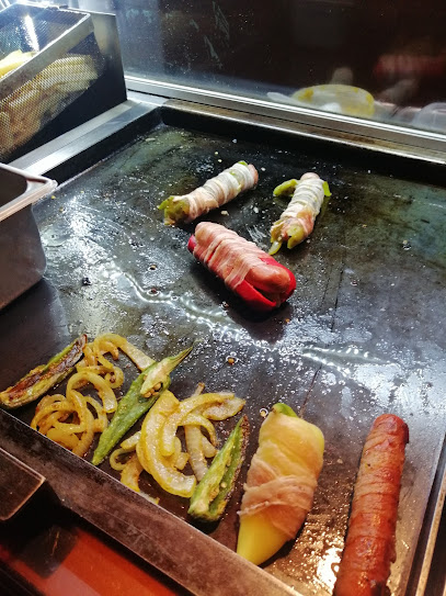 Hot-dogs ' EL TEBAE' :